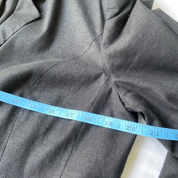Paraphrase Linen Blend Blazer, Size 12 - Picture 11 of 13